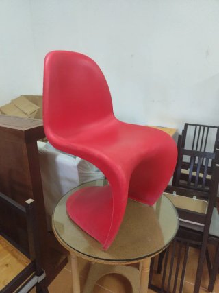 Silla estilo Panton Negra Plástico