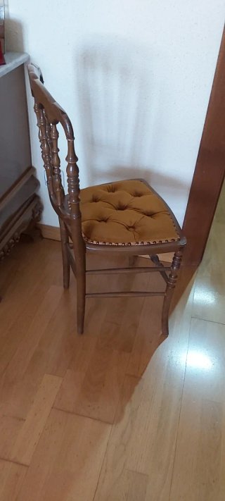 Silla Vintage Madera y Terciopelo Marrón
