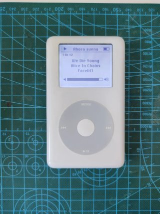 iPod Classic 4ª Gen 20GB Blanco (A1059)