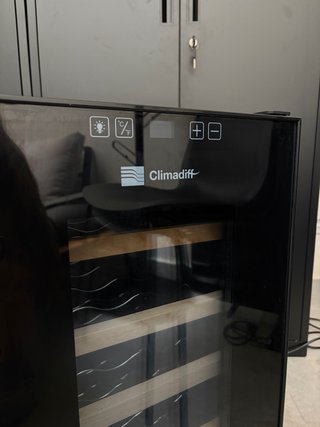 Vinoteca Climadiff CC18
