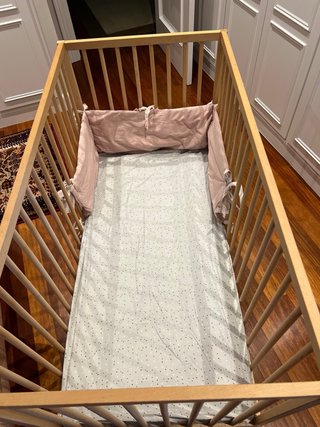 Cuna  madera  haya + colchón + protector incluido
