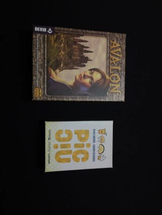 Pack 2 Juegos de Mesa: Avalon y Picnic