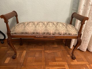 Dormitorio completo de madera maciza