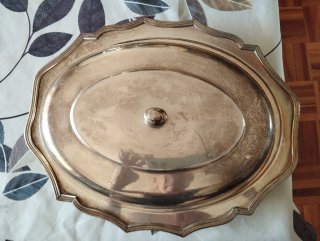 Conjunto tetera y bandeja plateada antiguo