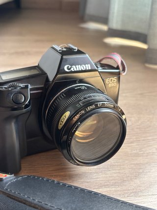 Canon EOS 650 Cámara Analógica 1987