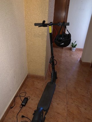 Casco Reebok Negro Patinete Eléctrico