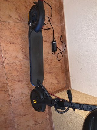 Casco Reebok Negro Patinete Eléctrico