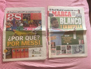 2 Periódicos Deportivos: Caso Kun y Dedo Mou