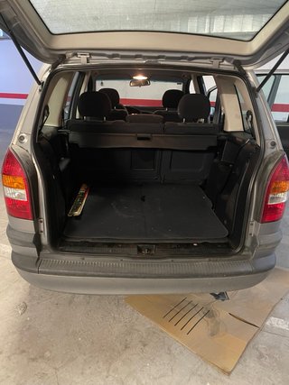 Opel Zafira 2.0 DI