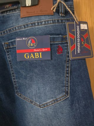BERMUDAS VAQUERAS DE HOMBRE T-46. CON ETIQUETA
