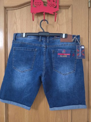 BERMUDAS VAQUERAS DE HOMBRE T-46. CON ETIQUETA