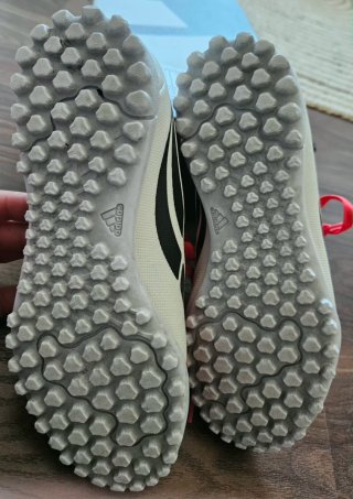 Botas Fútbol Adidas Predator Club TF J Niño