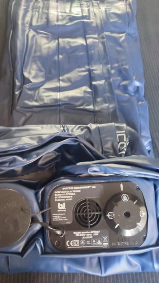 Colchón Hinchable BESTWAY