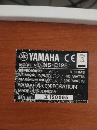Altavoces Home Cinema Yamaha Blancos/Negros