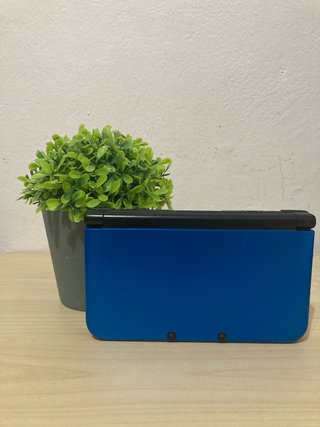 Nintendo 3DS XL Azul + SD 64GB