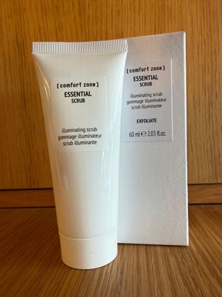 Comfort Zone Essential Scrub Exfoliante Iluminador