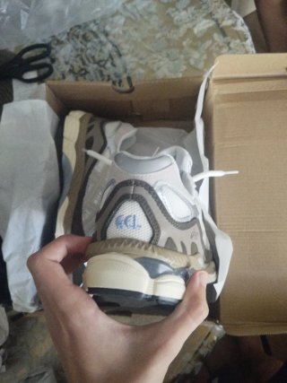 Asics Gel-Nyc Marrón Beige Talla 42