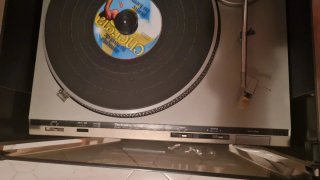 Equipo de música Technics con mueble