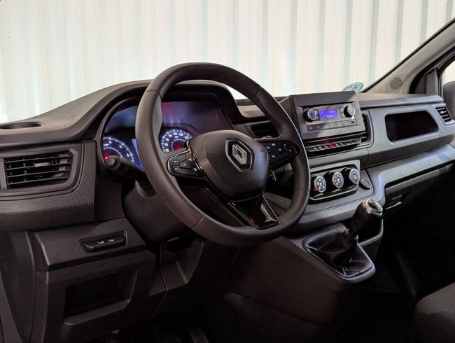 Renault Trafic 2023, foto 5
