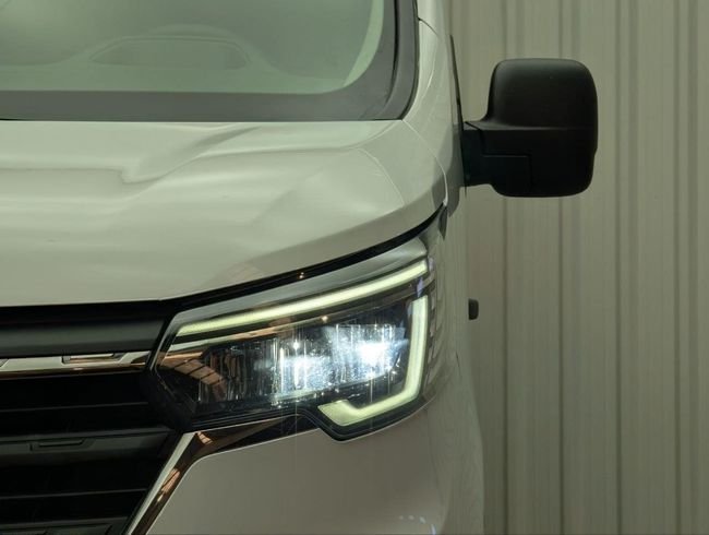 Renault Trafic 2023, foto 14