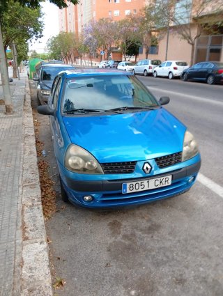 Renault Clio 2003