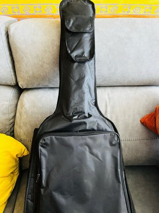 Guitarra Clásica Sagristá + Funda