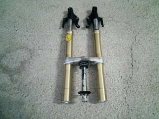 Horquillas Triumph Street Triple 675