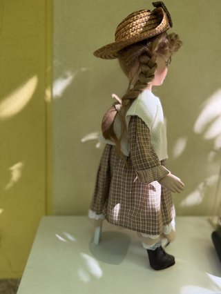 Muñeca porcelana campestre