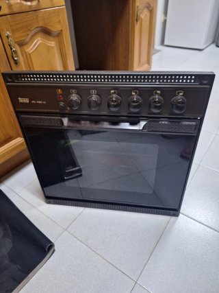 Horno Teka HE-490 ME