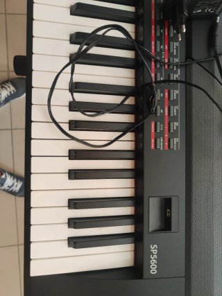 Piano Thomann SP-5600