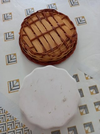 Plato decorativo cerámica con tulipán