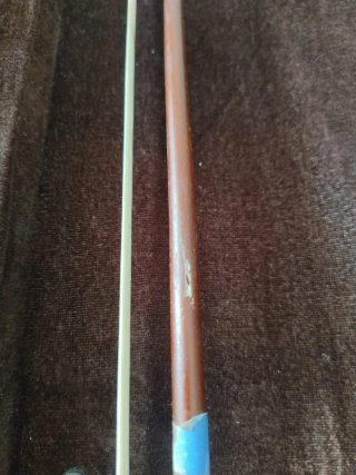 Viola Talla 12 marca E. Kreutzer