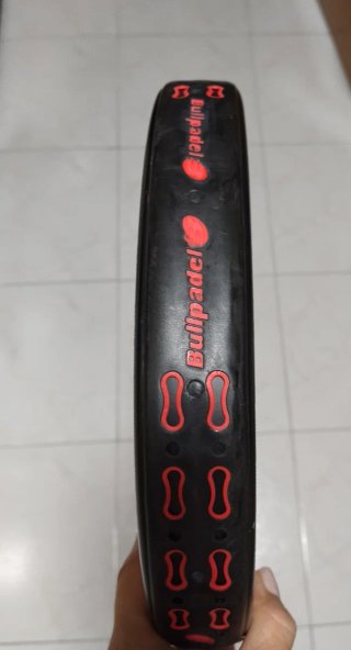 Pala de pádel Bullpadel Avant Wing