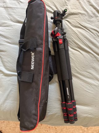 Trípode Neewer TP27 con funda