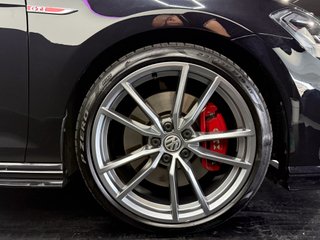 Volkswagen Golf GTI TCR 2.0 TSI 213kW(290CV) DSG