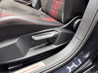 Volkswagen Golf GTI TCR 2.0 TSI 213kW(290CV) DSG