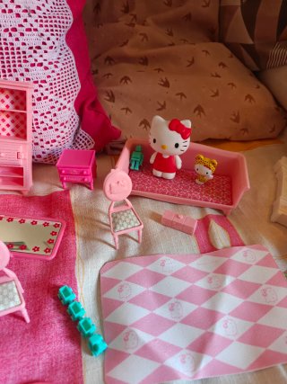 Casa de muñecas Hello Kitty