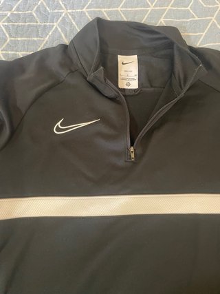 Sudadera Nike Negra Media Cremallera