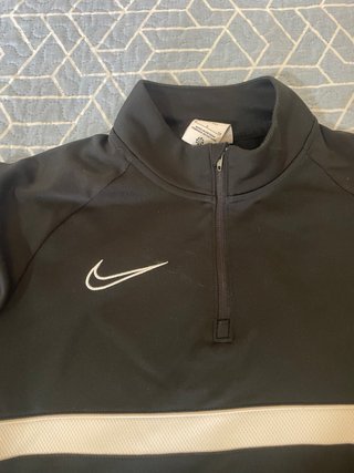 Sudadera Nike Negra Media Cremallera