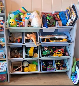 Estantería juguetes infantil