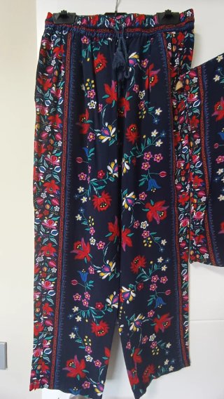 Conjunto Springfield Pantalón y Blusa Estampado