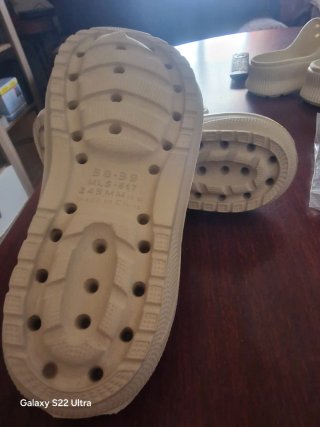 Sandalias de plataforma con adornos