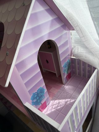 Casa de muñecas grande estilo mansión