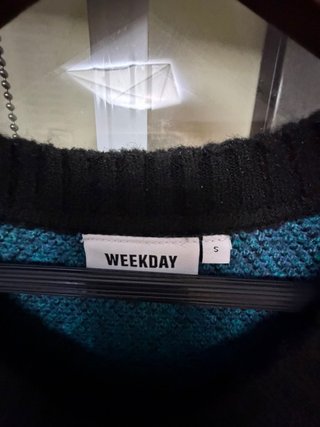 Jersey Weekday con llamas RARO