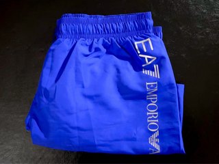 Bañador Pantalón Corto Emporio Armani (S-46) Nuevo