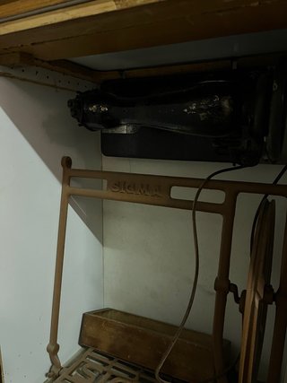 Máquina de coser Sigma antigua