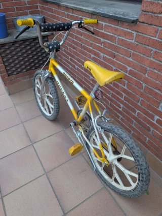 Bicicleta BMX Torrot Dakota Amarilla