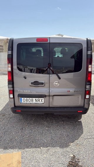 Opel Vivaro 2016