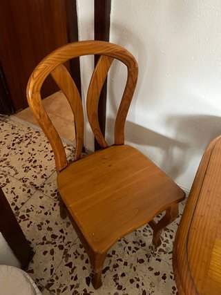 Mesa de comedor madera + 4 sillas