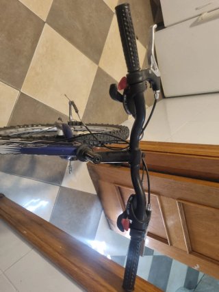Bicicleta BH Amarilla y Azul